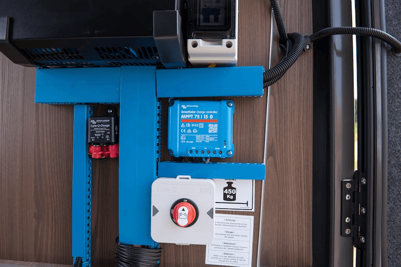 MPPT Solar Charge Controller in RV Power System
