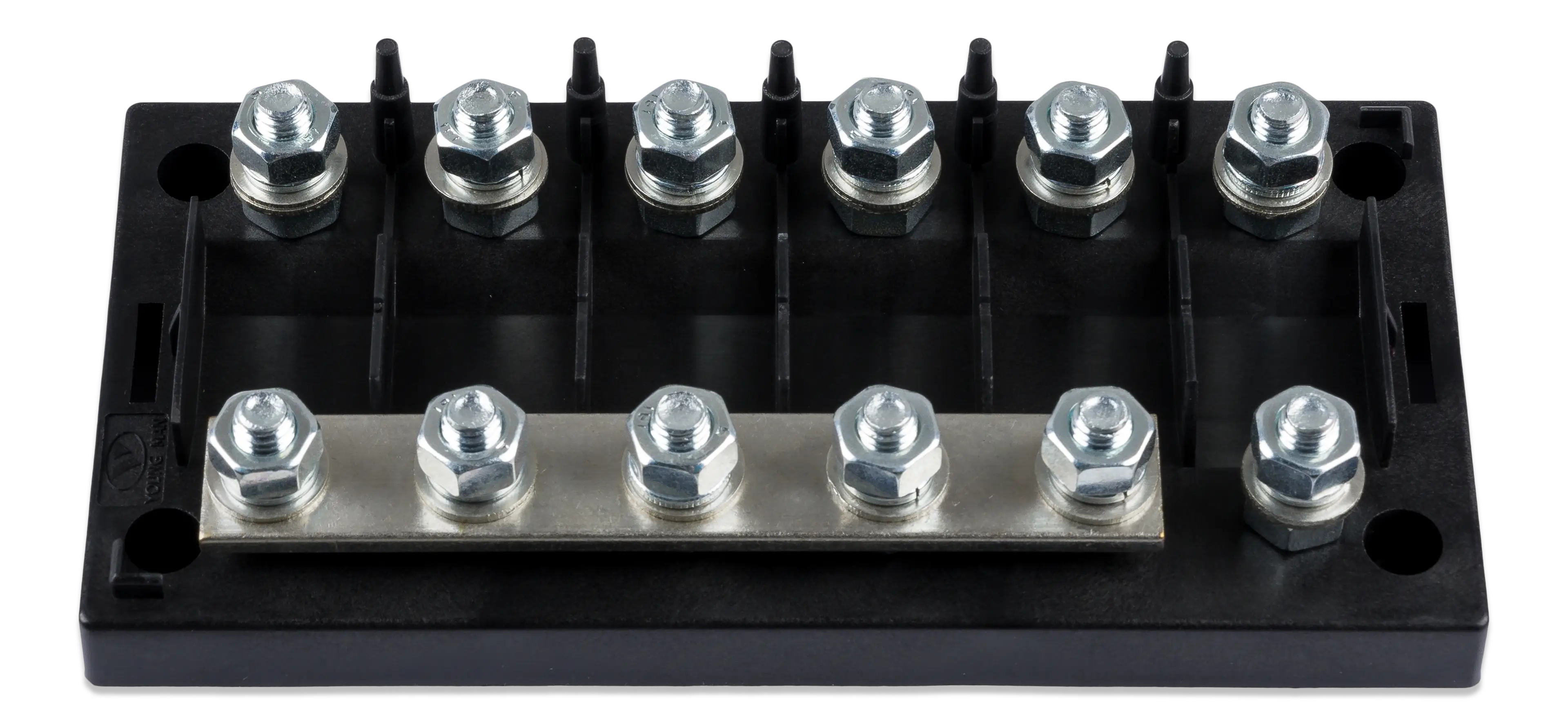 Fuse holder 6-way for MEGA-fuse (front-angle) thumbnail