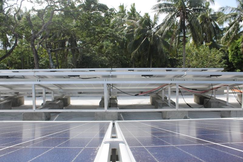 Off Grid Apartment Solar Power photo